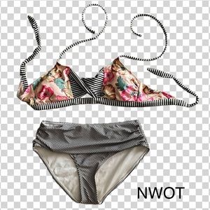 Adorable High Waisted Bikini * B/W Striped w/Floral Accents * Size L